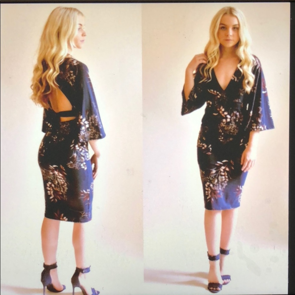 Blue floral print, bell sleeves Dress - Picture 4 of 8